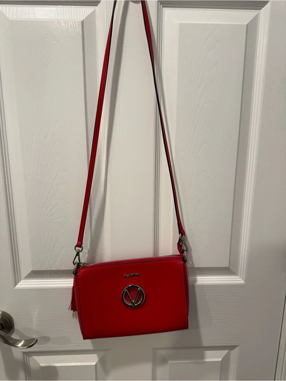 Mario Valentino removable strap